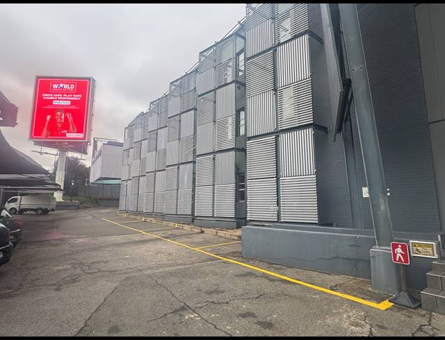 314M² OFFICE TO LET IN WYNBERG